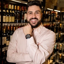 Sommelier Ângelo Luchese Jr.
